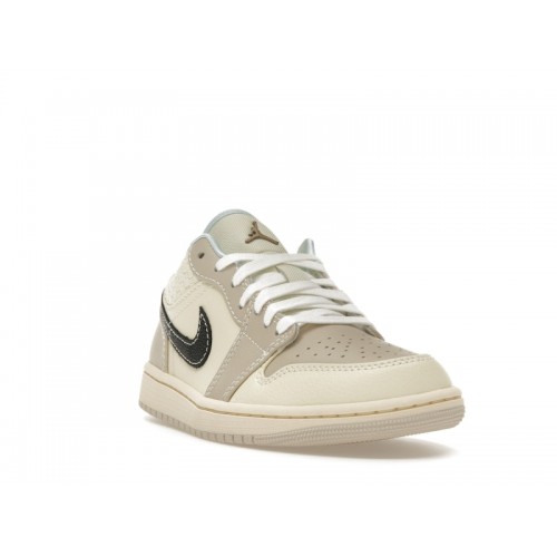 Wmns Air Jordan 1 Low SE Sanddrift Glacier Blue - женская сетка размеров