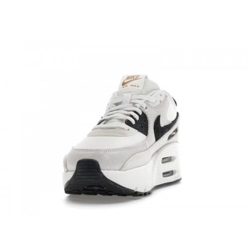 Кроссы Nike Air Max 90 LV8 White Metallic Gold Black (W) - женская сетка размеров