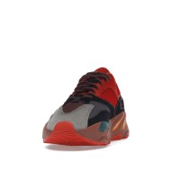 Кроссовки adidas Yeezy Boost 700 Hi-Res Red
