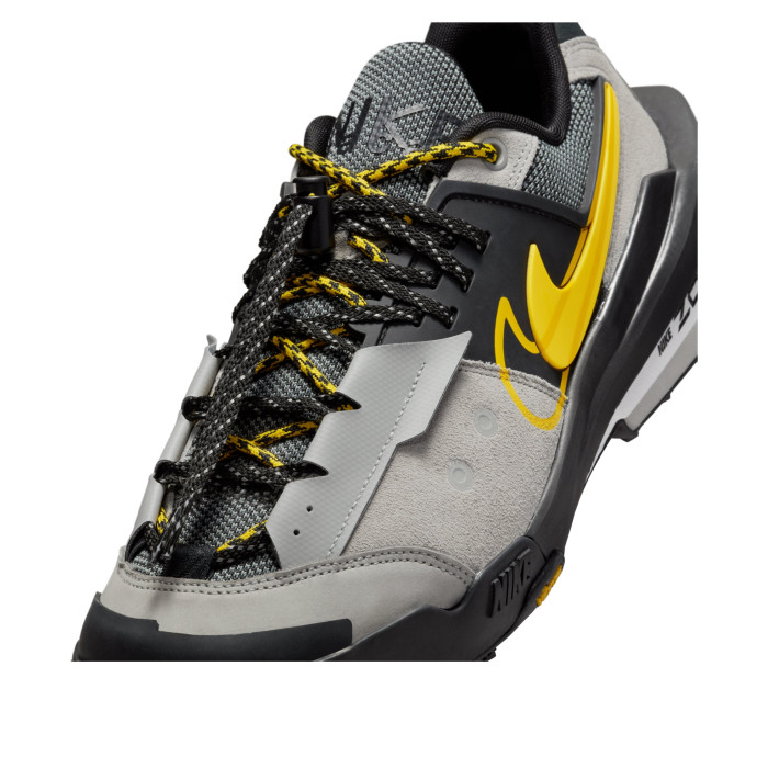 sacai x Nike Zegamadome Matte Silver Tour Yellow - мужская сетка размеров sacai x Nike Zegamadome Matte Silver Tour Yellow - мужская сетка размеров
