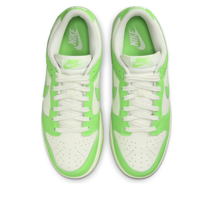 Nike Wmns Dunk Low Green Strike - женская сетка размеров Nike Wmns Dunk Low Green Strike - женская сетка размеров