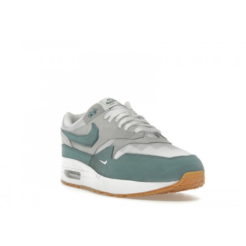 Кроссы Nike Air Max 1 .SWOOSH Low Poly Adventure - мужская сетка размеров