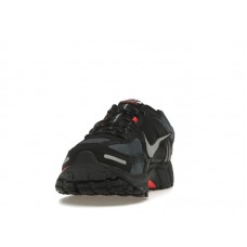 Кроссовки Nike Zoom Vomero 5 Black Metallic University Red