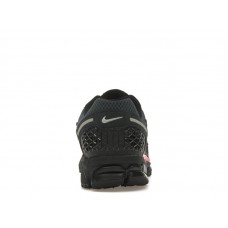 Кроссовки Nike Zoom Vomero 5 Black Metallic University Red