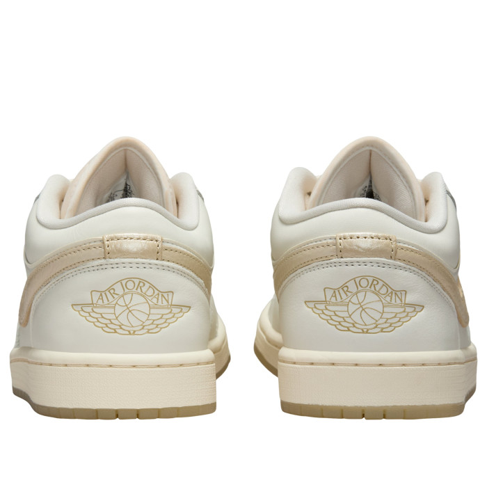 Wmns Air Jordan 1 Low Hoops Gold Pack - женская сетка размеров Wmns Air Jordan 1 Low Hoops Gold Pack - женская сетка размеров