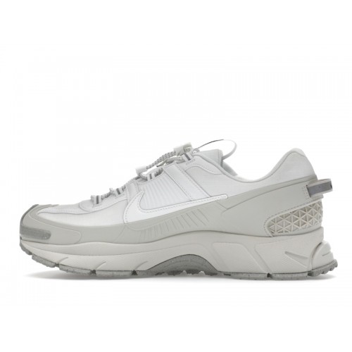 Кроссы Nike Zoom Vomero Roam Summit White Light Bone Light Iron Ore - мужская сетка размеров