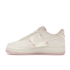 Женские кроссовки Nike Air Force 1 Low Valentines Day (2025) (W)