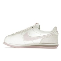 Женские кроссовки Nike Cortez Valentines Day (2025) (W)