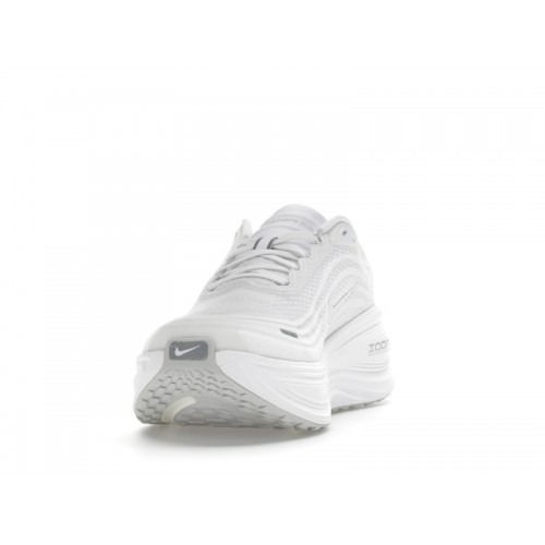 Nike Vomero Plus White Metallic Silver - мужская сетка размеров