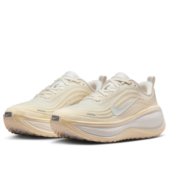 Nike Wmns Vomero Plus Sail Summit White Alabaste - женская сетка размеров Nike Wmns Vomero Plus Sail Summit White Alabaste - женская сетка размеров