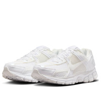Женские Nike Zoom Vomero 5 Triple White (W)