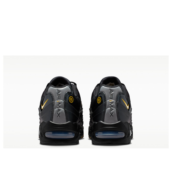 Nike Air Max 95 SE Big Bubble - Total 90 Black - мужская сетка размеров Nike Air Max 95 SE Big Bubble - Total 90 Black - мужская сетка размеров