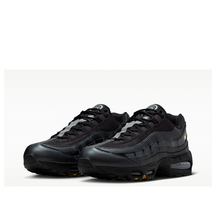 Nike Air Max 95 SE Big Bubble - Total 90 Black - мужская сетка размеров Nike Air Max 95 SE Big Bubble - Total 90 Black - мужская сетка размеров