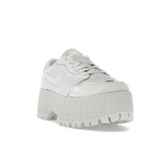 Женские Jordan 1 Low Brooklyn Light Bone Metallic Silver (W)