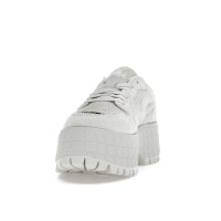 Женские Jordan 1 Low Brooklyn Light Bone Metallic Silver (W)