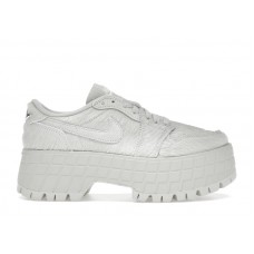 Женские Jordan 1 Low Brooklyn Light Bone Metallic Silver (W)