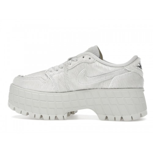 Wmns Air Jordan 1 Low Brooklyn Light Bone Pony - женская сетка размеров