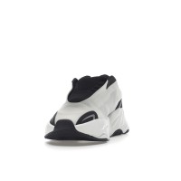 adidas Yeezy Boost 700 MNVN Laceless Analog