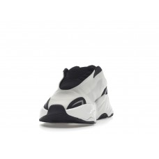 adidas Yeezy Boost 700 MNVN Laceless Analog