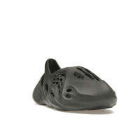 adidas Yeezy Foam RNR Carbon