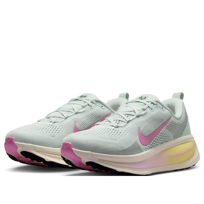 Nike Vomero 18 Barely Green Pale Ivory Pink (W) - женская сетка размеров Nike Vomero 18 Barely Green Pale Ivory Pink (W) - женская сетка размеров