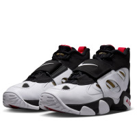 Nike Air Diamond Turf 2 49ers Home (2026)