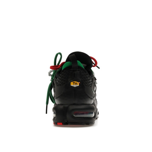 Homecoming x Nike Air Max Plus Black University Red Court Green - мужская сетка размеров Homecoming x Nike Air Max Plus Black University Red Court Green - мужская сетка размеров