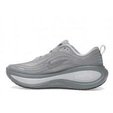 Nike Vomero Plus Wolf Grey Metallic Pewter