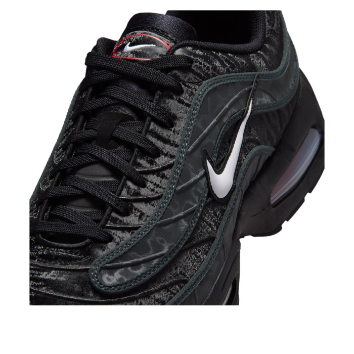 Nike Air Max Joga Bonito Black University Red - мужская сетка размеров Nike Air Max Joga Bonito Black University Red - мужская сетка размеров