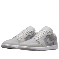 Jordan 1 Low SE Soft Pearl Light Smoke Grey
