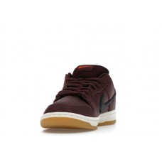 Nike SB Dunk Low Pro Burgundy Crush