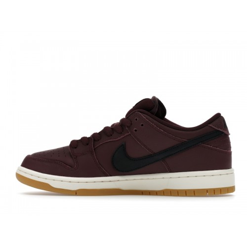 Nike SB Dunk Low Pro Burgundy Crush - мужская сетка размеров Nike SB Dunk Low Pro Burgundy Crush - мужская сетка размеров