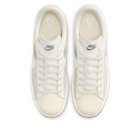 Nike Tennis Classic CS PRM WTCH BND Pale Ivory
