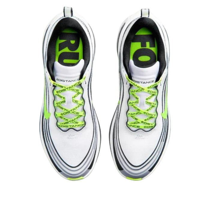 Distance x Nike Vomero Plus White Metallic Silver Black Volt - мужская сетка размеров Distance x Nike Vomero Plus White Metallic Silver Black Volt - мужская сетка размеров