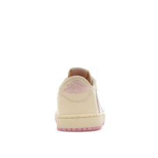 Jordan 1 Retro Low OG SP Travis Scott Shy Pink