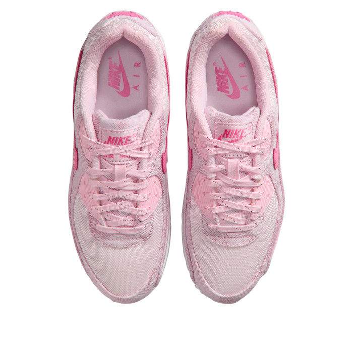 Nike Wmns Air Max 90 Pink Foam - женская сетка размеров Nike Wmns Air Max 90 Pink Foam - женская сетка размеров