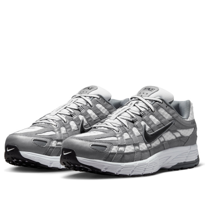 Nike P-6000 White Metallic Cool Grey - мужская сетка размеров Nike P-6000 White Metallic Cool Grey - мужская сетка размеров