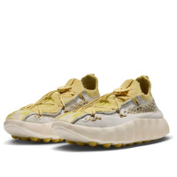 Nike Mind 002 Flyknit Light Bone Saturn Gold