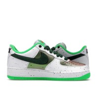 Nike Air Force 1 Low Ducks of a Feather University of Oregon Egg or Duck