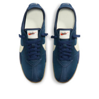Женские Nike Moon Shoe OG Midnight Navy Gum Light Brown Soft Pearl (W)