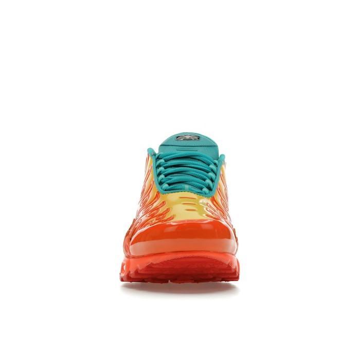 One Piece x Nike Air Max Plus Mera Mera - мужская сетка размеров One Piece x Nike Air Max Plus Mera Mera - мужская сетка размеров