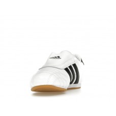 Женские кроссовки adidas Taekwondo White Black (W)