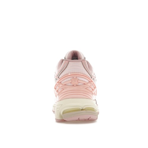 Кроссы New Balance 1906R Lunar New Year Pink - мужская сетка размеров