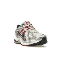 Кроссовки New Balance 1906R Silver Classic Crimson