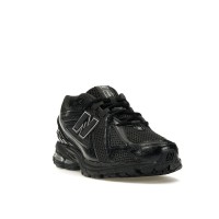 New Balance 1906R Black Metallic Silver