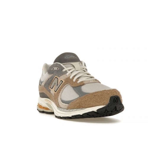 Кроссы New Balance 2002R Mushroom Hazy Peach - мужская сетка размеров