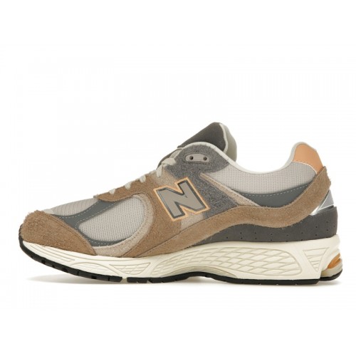 Кроссы New Balance 2002R Mushroom Hazy Peach - мужская сетка размеров