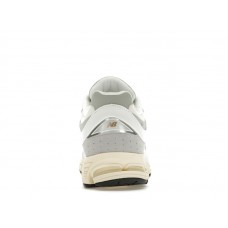 Кроссовки New Balance 2002R White Gold