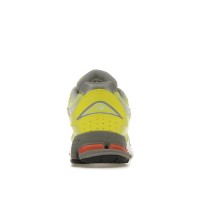 Кроссовки New Balance 2002R Sulphur Yellow