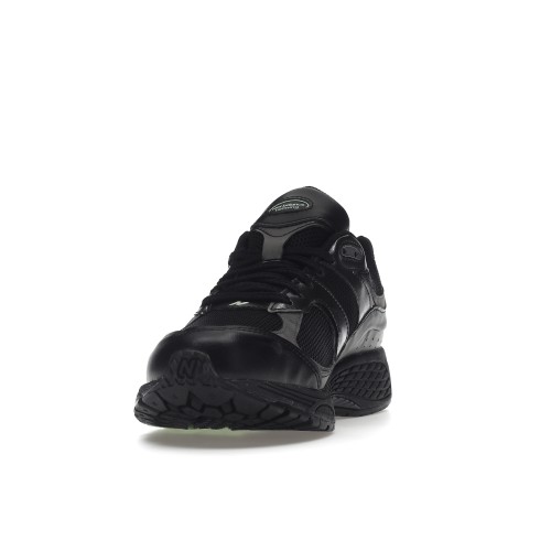 Кроссы New Balance 2002R Black Silver Green - мужская сетка размеров